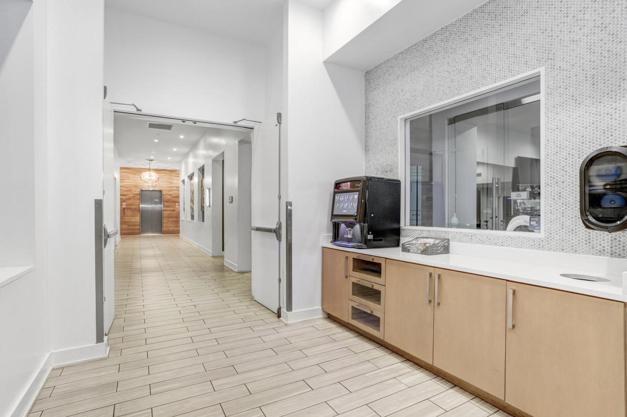 Downtown Tampa Gem 1-Bd W/Pool, Gym, & Sky Lounge Διαμέρισμα Εξωτερικό φωτογραφία